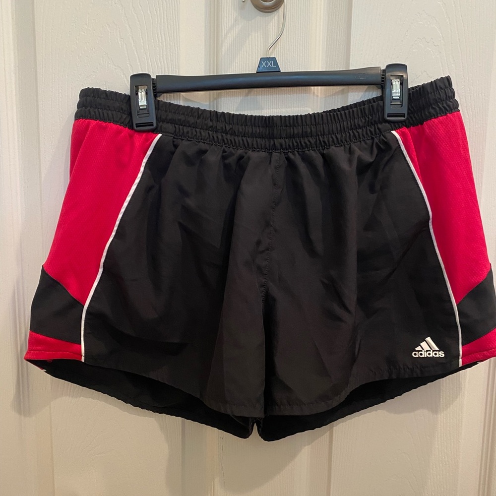 Adidas running shorts XL